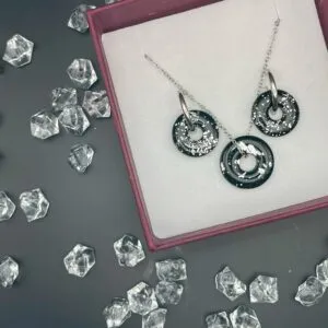 Set de pendientes y colgante NOX artesanal en arcilla polimérica negra y acero inoxidable